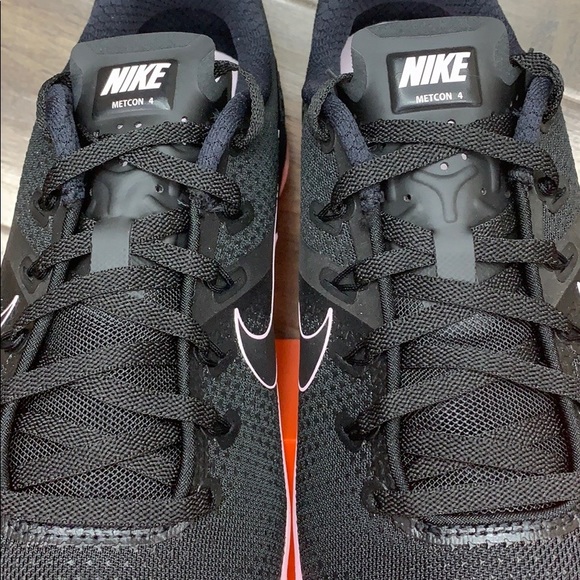 NIKE METCON 4 men’s black/black-pink foam - Picture 10 of 16
